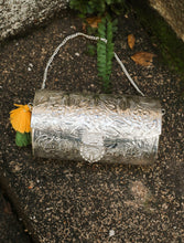 'Chaandi' Round Foliage Lath Purse (Silver)